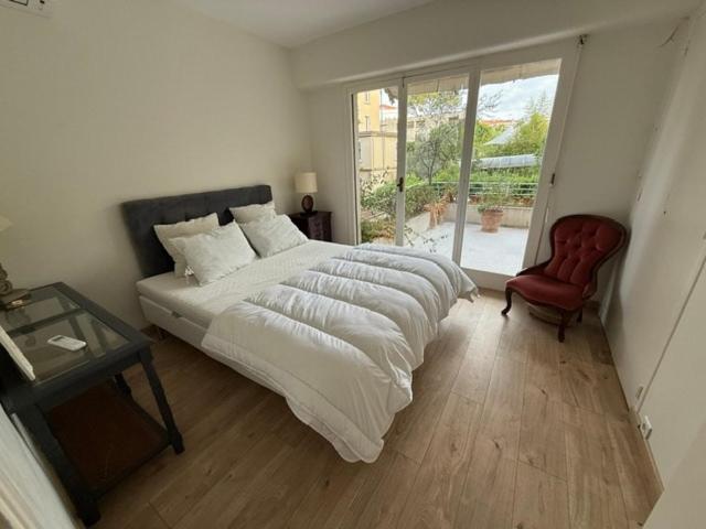 Juan Les Pins Pinède 2 chambres proche des plages - Appartement 2 Chambres - 7