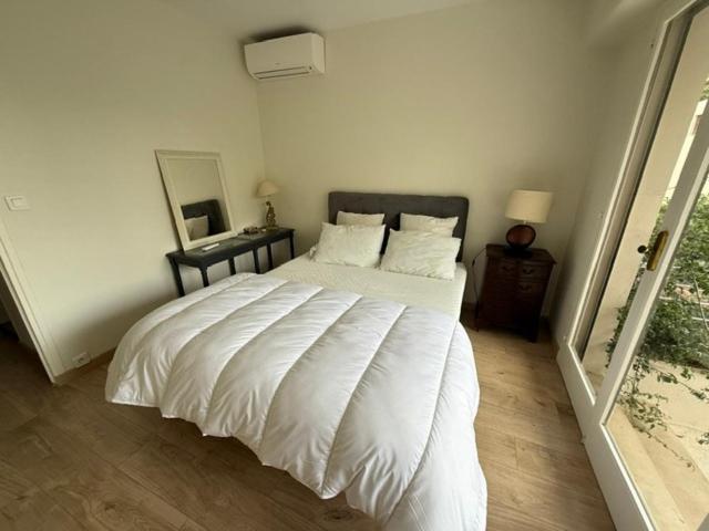 Juan Les Pins Pinède 2 chambres proche des plages - Appartement 2 Chambres - 12