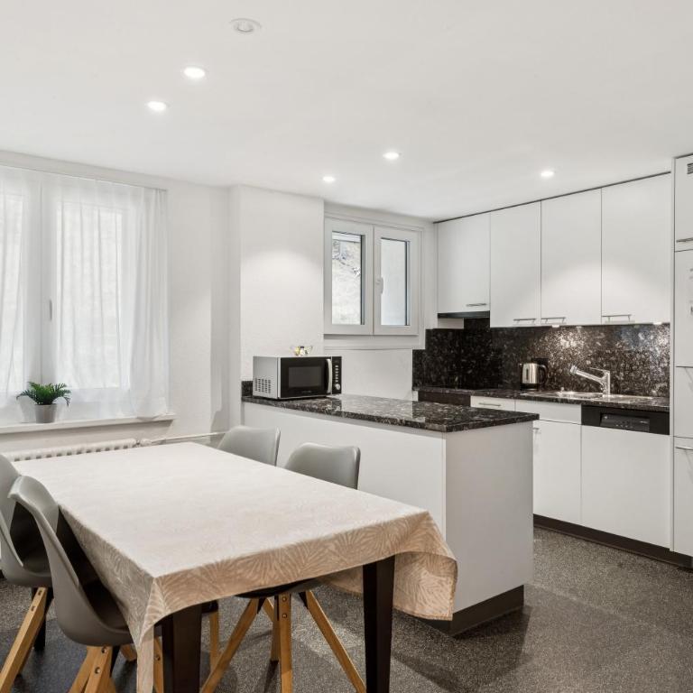 Apartments Ruben - Sunflower - Apartment mit 3 Schlafzimmern und Balkon - 4