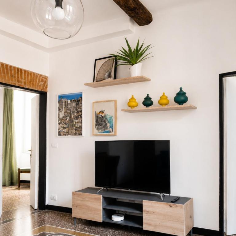 Designer 2 bedroom-AC apartment in the Center of Genoa - Two-Bedroom Family Apartment - 6