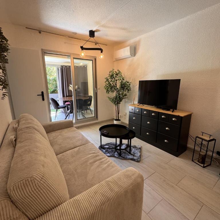 Charmant 2 pièces en RDJ - plage à 5 min à pied - Appartement 1 Chambre avec Jardin - 11
