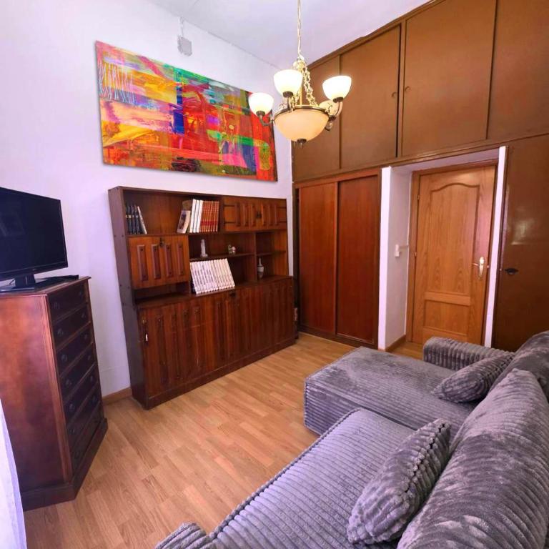 Plaza de España Conde Duque - Two-Bedroom Deluxe Apartment with Balcony - 2