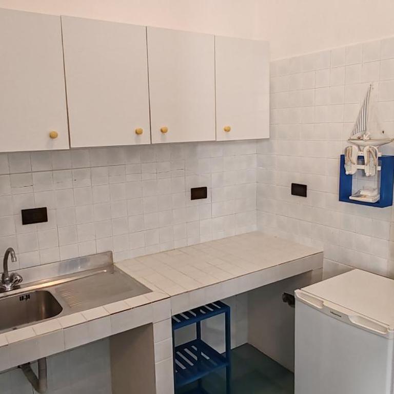 MAREE SOL RESIDENCE Camere e Appartamenti - Camera King con Vista Giardino - 10