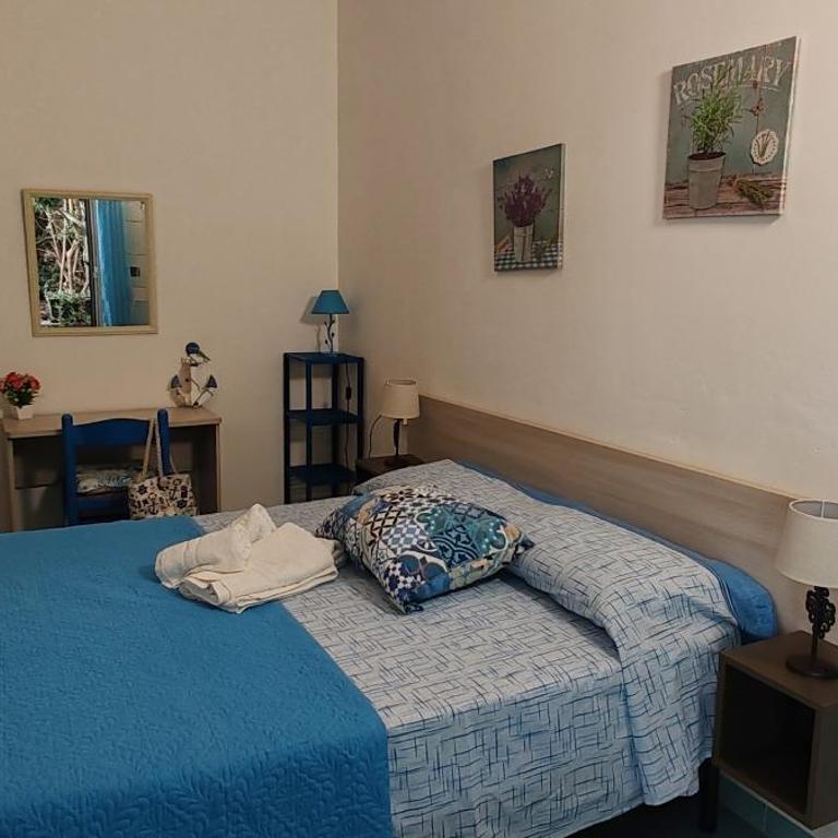 MAREE SOL RESIDENCE Camere e Appartamenti - Camera King con Vista Giardino - 13