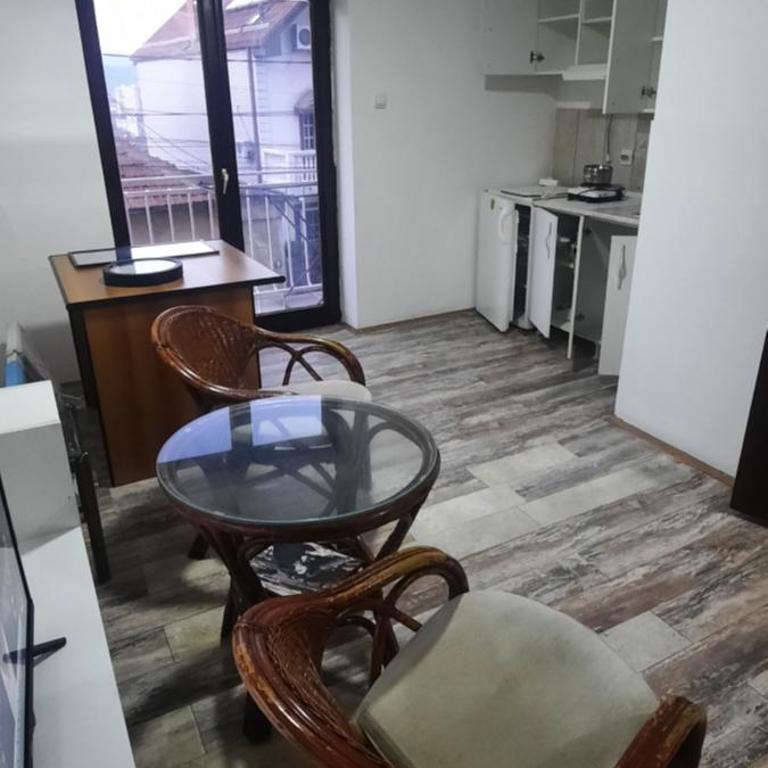 StanMar - One-Bedroom Apartment - 11