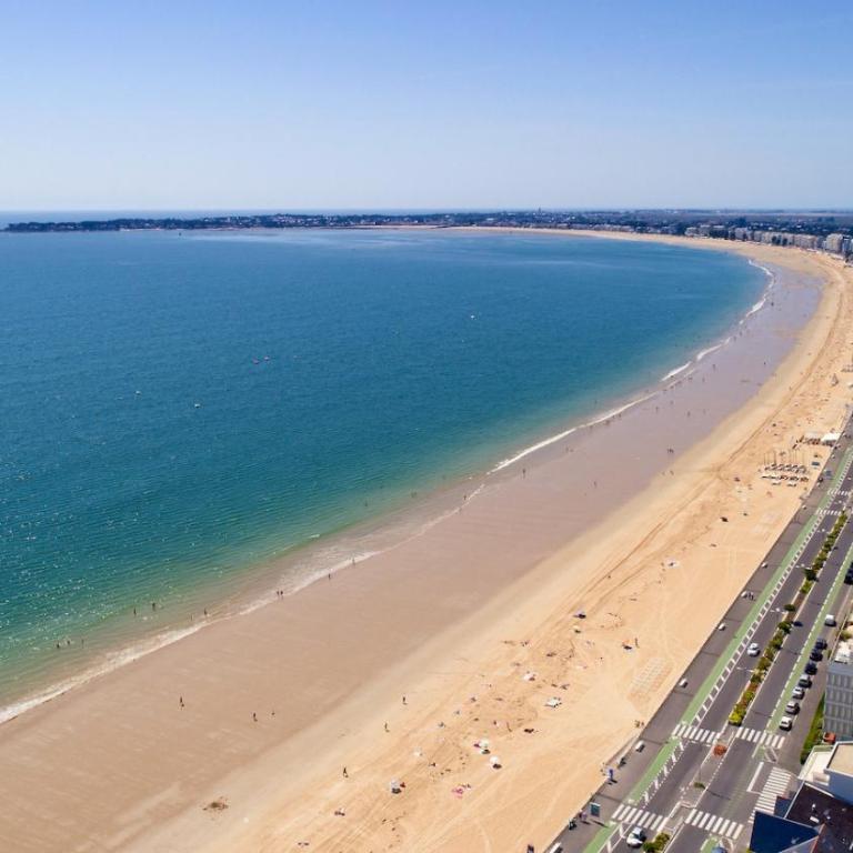 800 m plage - Appartement 2 adultes 1 enfant - Appartement - 12