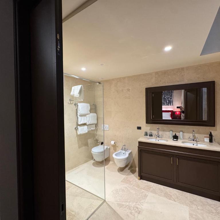 Palazzo Gambirasi Aparthotel Roma - Junior Suite - 5