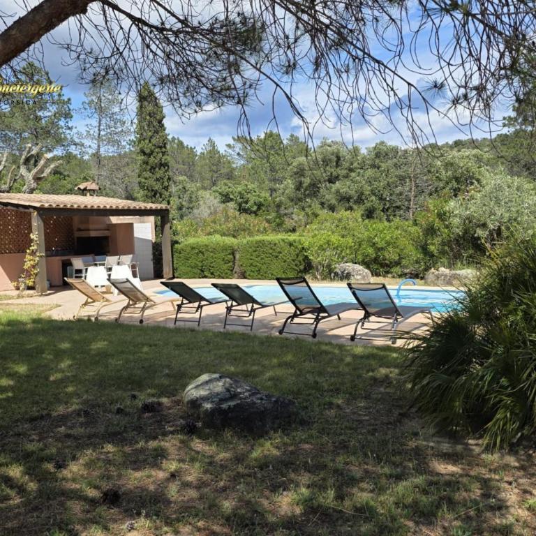 Villa Grivolas 6 pers piscine privée à 3 min de la plage de Santa Giulia - Ferienhaus - 51