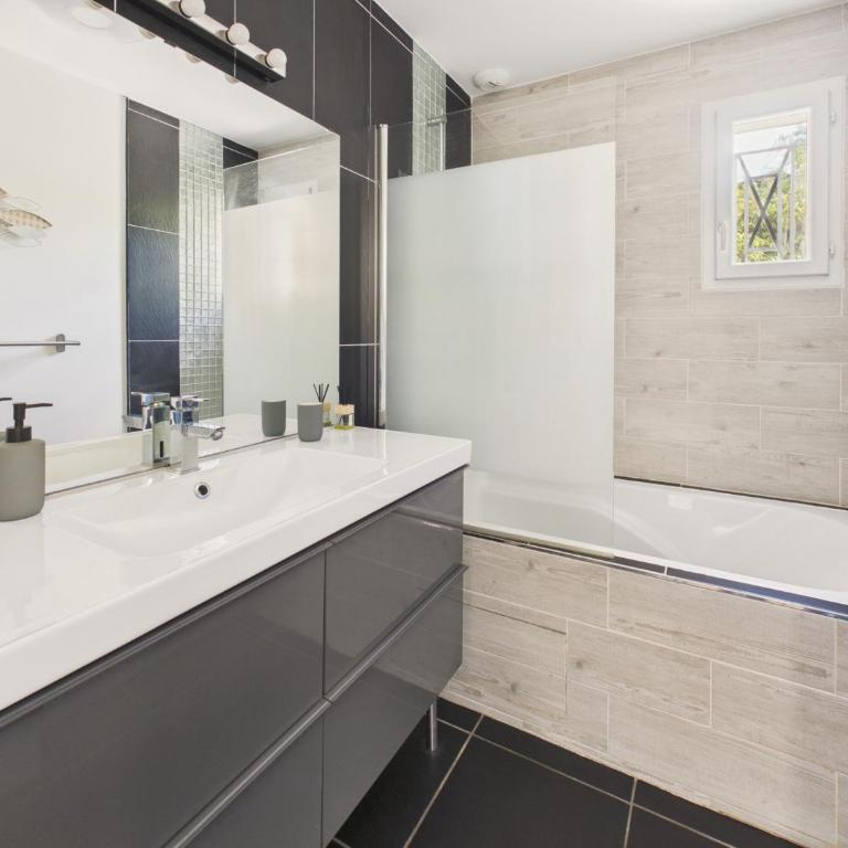 Maison avec jacuzzi et grand jardin - 6 pers - Casa - 14