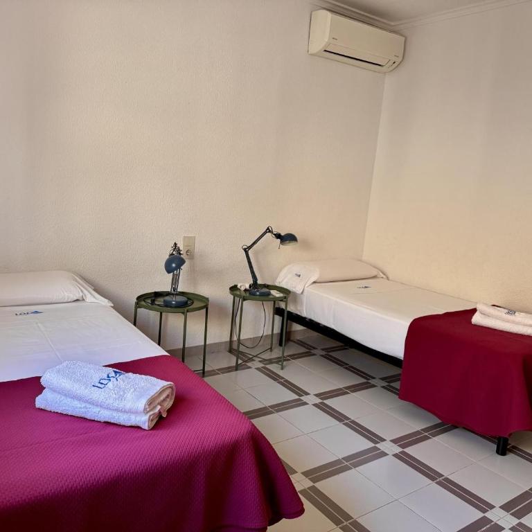 Villa moderna cerca de la playa con amplia terraza - ES-373-7 - Villa - 15