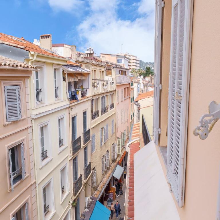 Duplex en plein cœur de Cannes, 5 min walk to Croisette and Palais - Apartamento de 2 dormitorios - 46