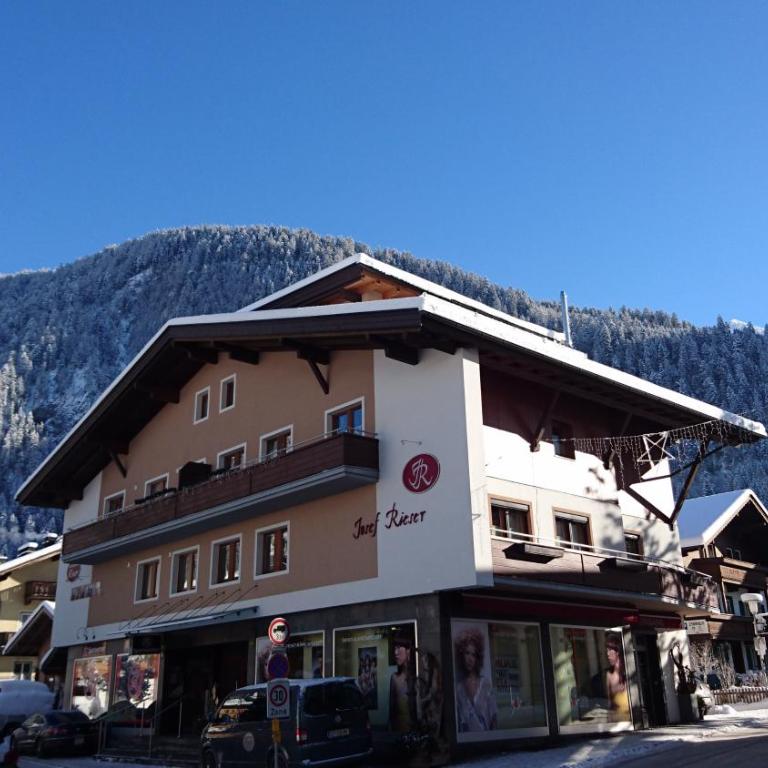 Appartements Rieser - im Herzen von Mayrhofen - sonniger Balkon - 3 Schlafzimmer - Apartment mit 3 Schlafzimmern - 17
