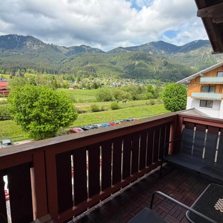 Alpine Studio with Indoor Pool & Spa included - 10 min from Hallstatt - Apartment - 8