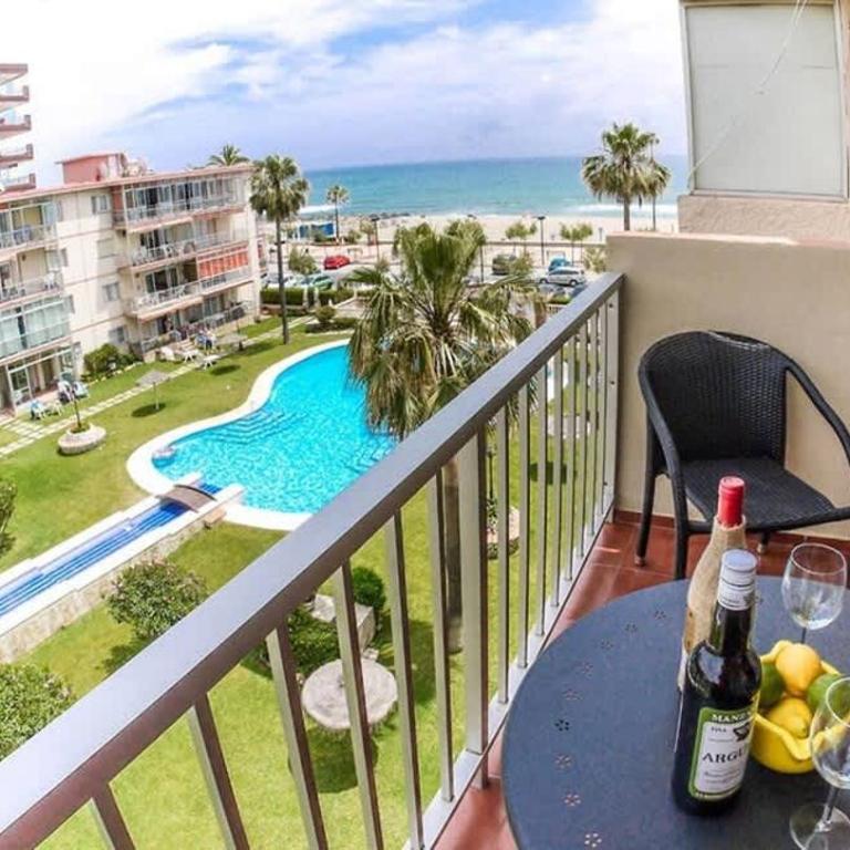 Seafront Fuengirola 2 Balconies Pool & Views - Apartamento - 5