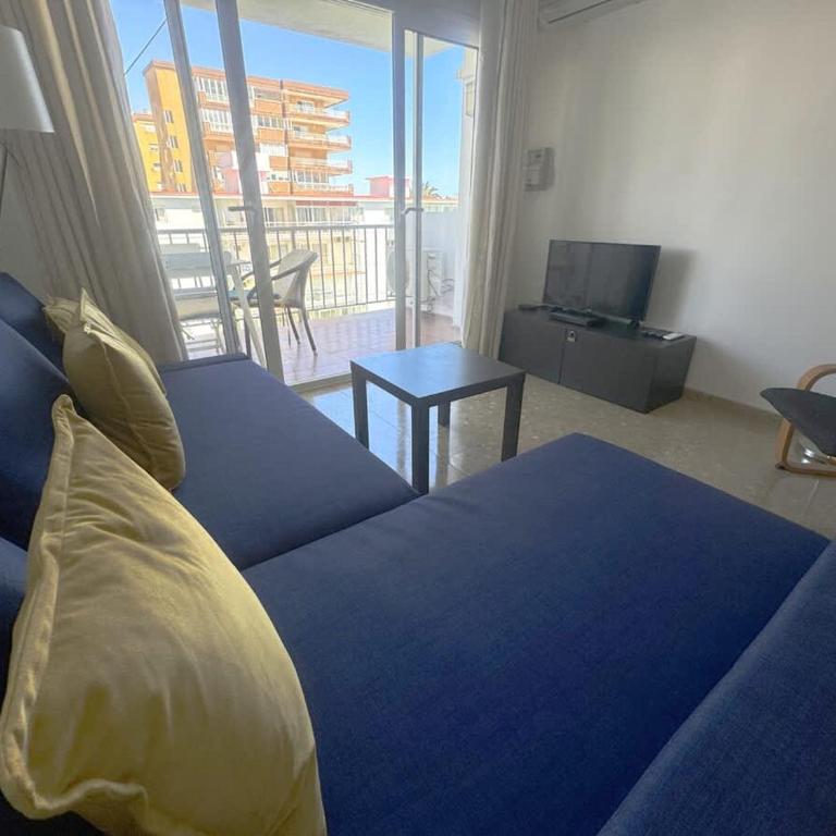 Seafront Fuengirola 2 Balconies Pool & Views - Apartamento - 13