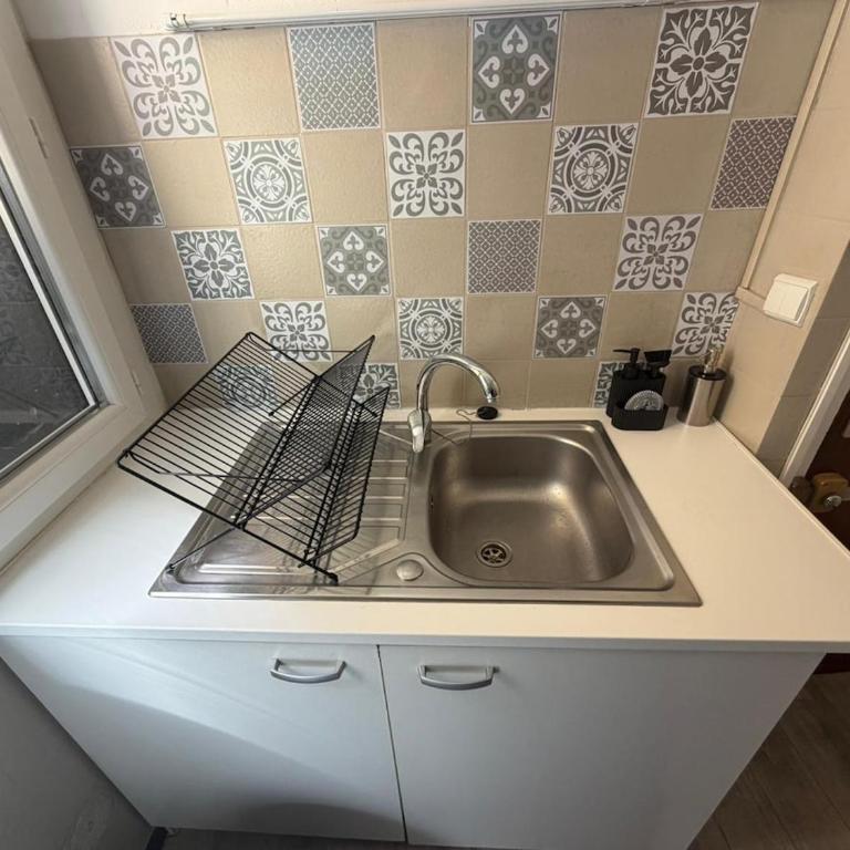 Charmant 2 pièces rue des Palmiers - Vieille ville d'Antibes - One-Bedroom Apartment - 8
