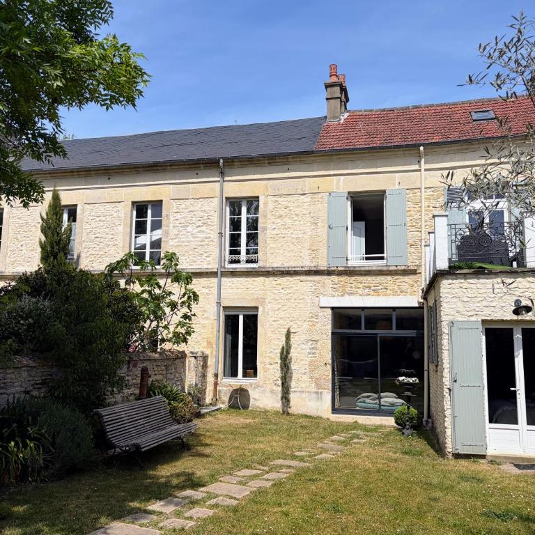 Villa 1880 - Centre Ville - Jardin Botanique - Casa con 7 Camere da Letto - 40