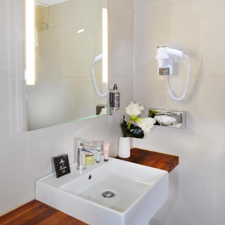 Hôtel Plaza Étoile - Chambre Double ou Lits Jumeaux Club - 5