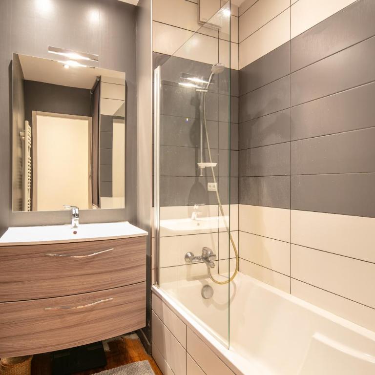 Le Pradel Championnet - Bel appt centre Grenoble - Appartamento - 5