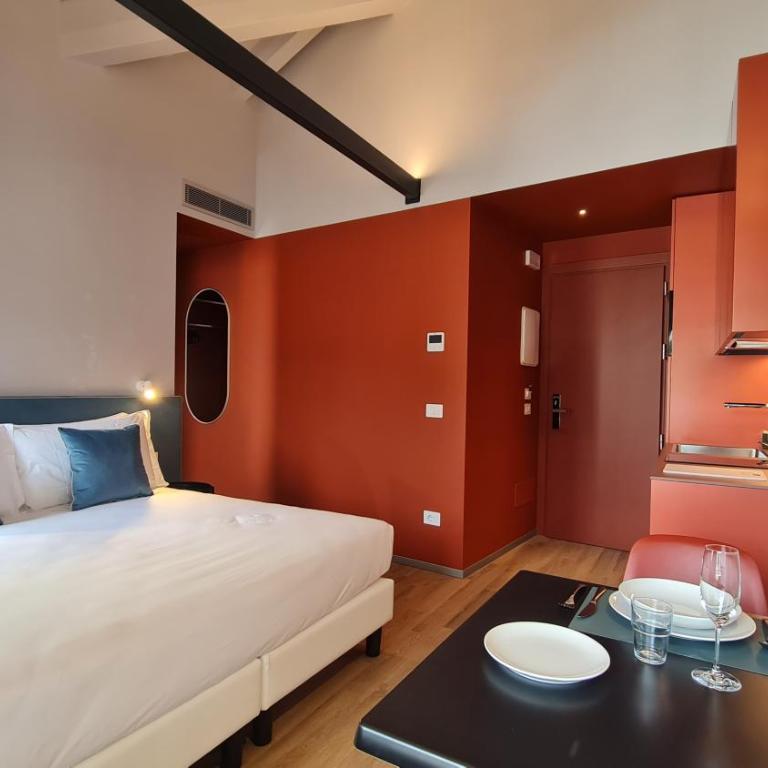 Garden Hotel Michelangelo - Studio Apartment with King Bed - Annex - 9