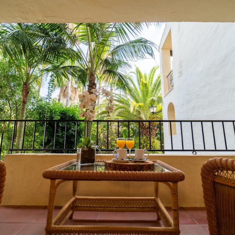 BlueBay Banús - Habitación Familiar - 2