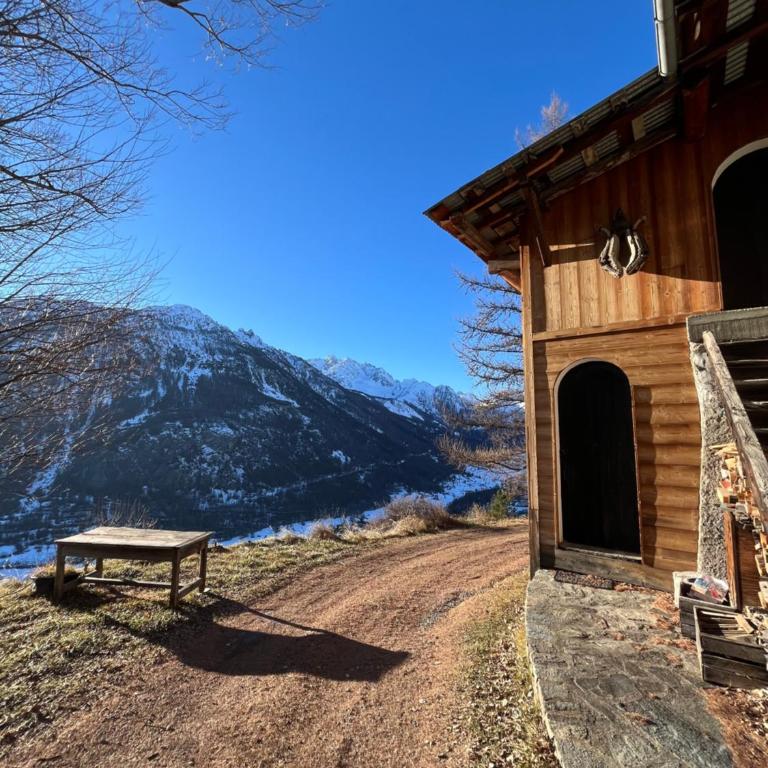 Grand chalet d alpage tout confort dans la nature - Chalet - 2