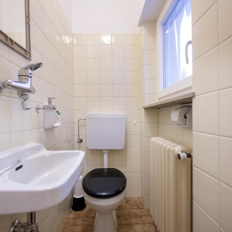 Apartment Raieta - Three-Bedroom Apartment - 3