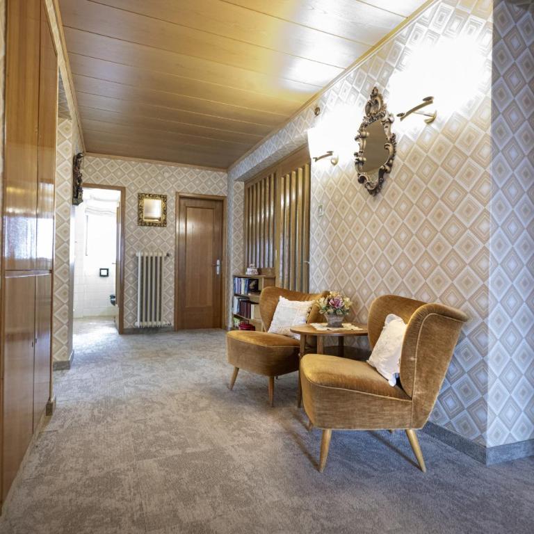 Apartment Raieta - Three-Bedroom Apartment - 11