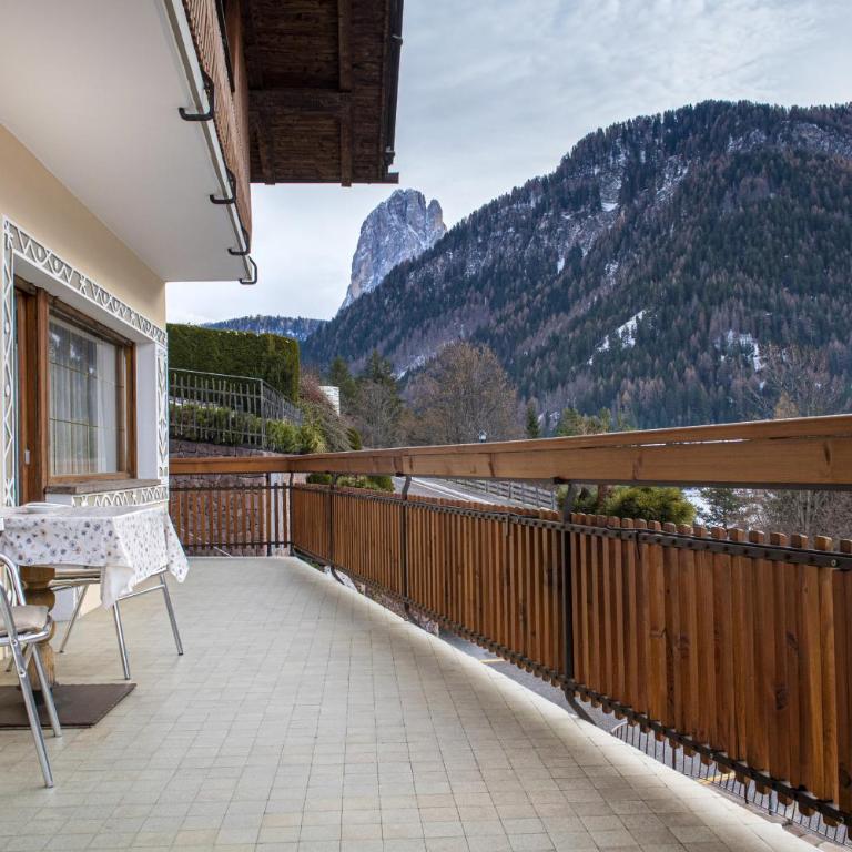 Apartment Raieta - Three-Bedroom Apartment - 30