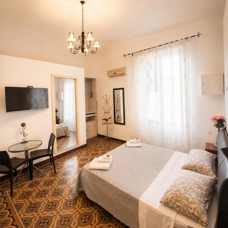 Sicily Sweet Home - Deluxe Double Room with Balcony - 6