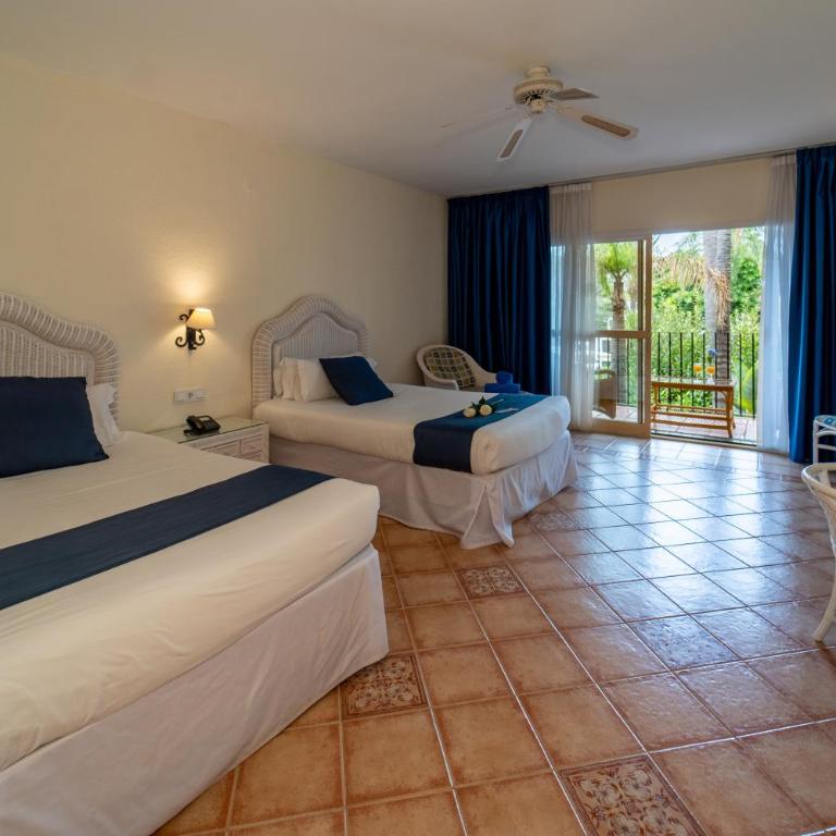 BlueBay Banús - Habitación Superior - 1