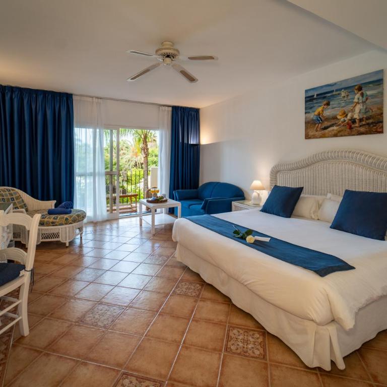 BlueBay Banús - Habitación Superior - 5