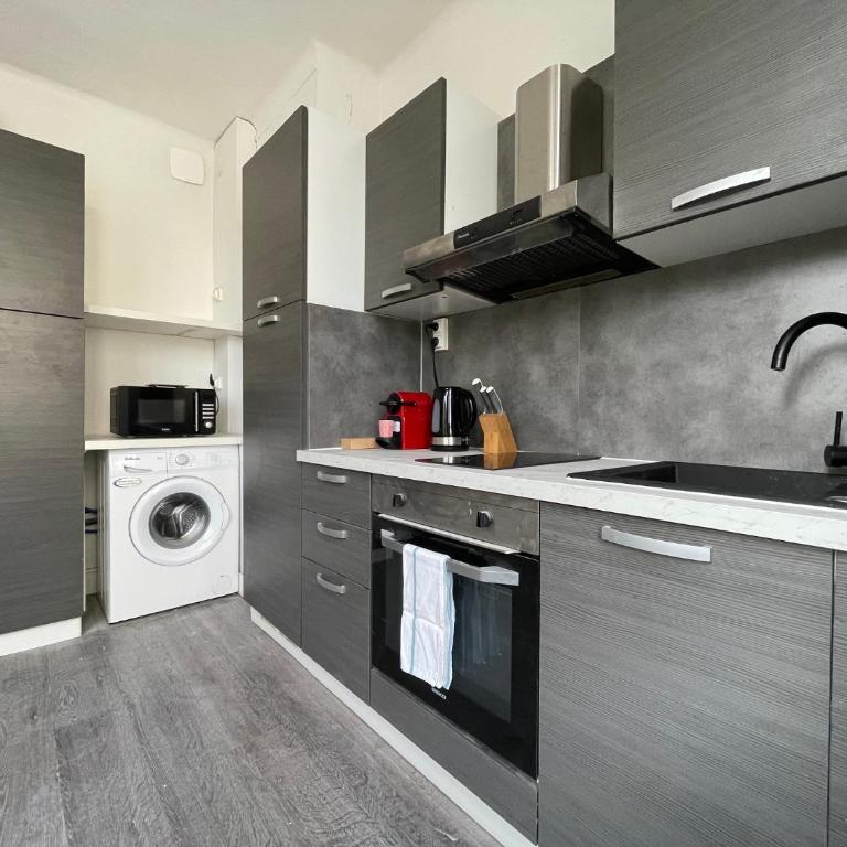 BnGo I Chic & Confort I 4 personnes, Proche Hôpital - One-Bedroom Apartment - 18