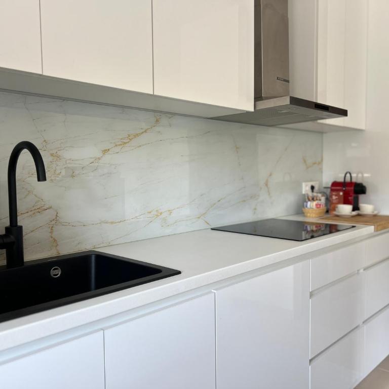 Mosaic Apartment Sarajevo - One-Bedroom Apartment - 8
