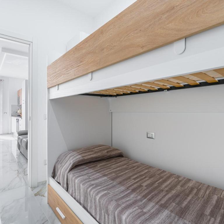 Eleganza Mediterranea Avola - Appartamento Deluxe con 2 Camere da Letto e Balcone - 12