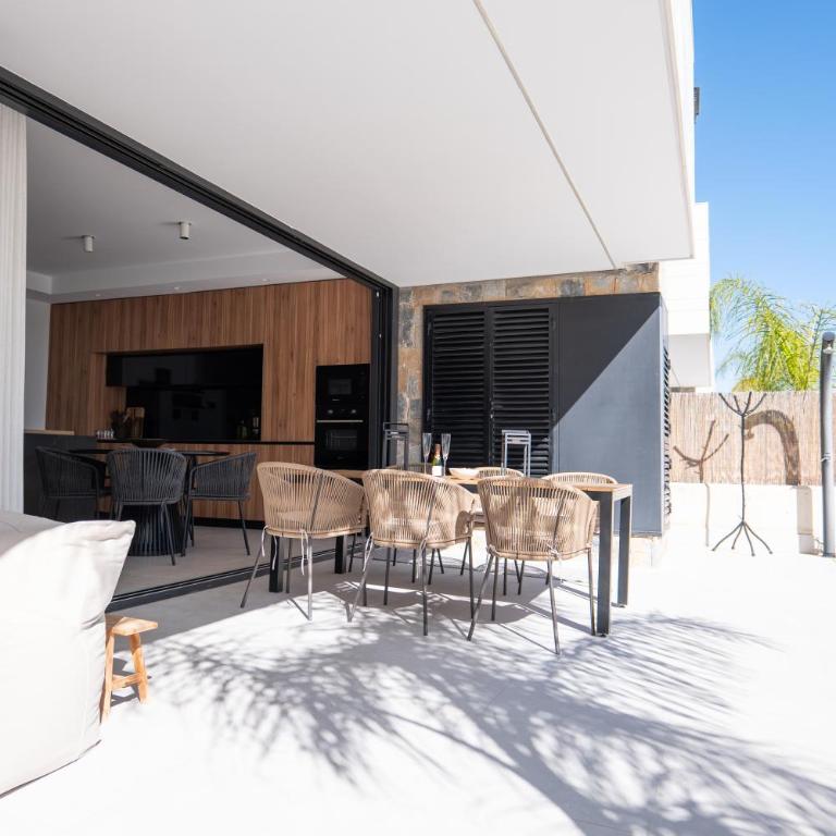 Modern Villa with Heated Pool Santa Rosalia by COELI - Villa de 3 dormitorios - 4