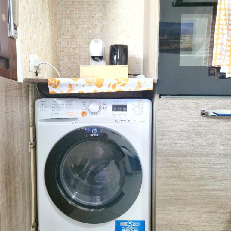 Casa R&R Relax,15' a piedi dal centro e 5' dalla fermata del Tram - Appartamento con 1 Camera da Letto - 12