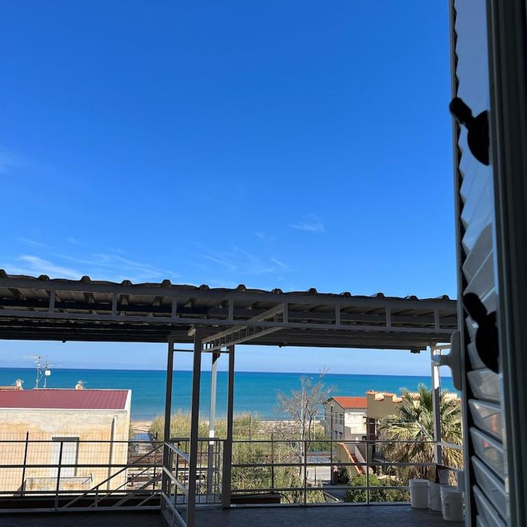 Trilocale vista mare tra brezza e relax - Two-Bedroom Apartment - 10