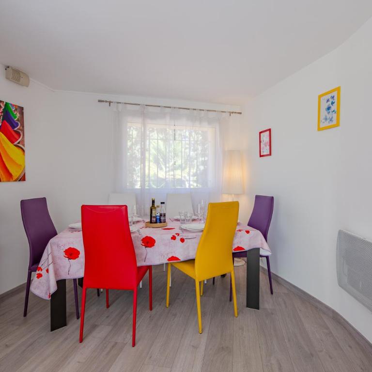 La Maison du Poète - Avec piscine et grand jardin - Casa Vacanze - 16