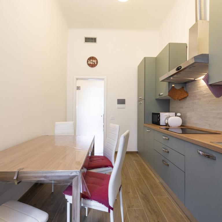 Castagno Garden - Appartamento con 2 Camere da Letto e Terrazza - 27