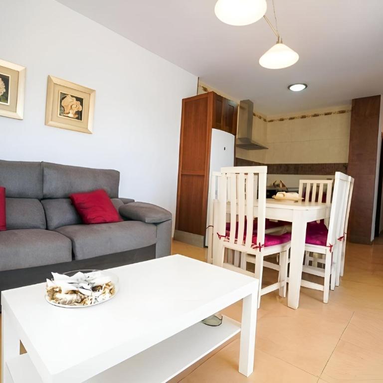Apartamento con piscina compartida y parking gratis cerca de Tartessus - Apartamento - 9