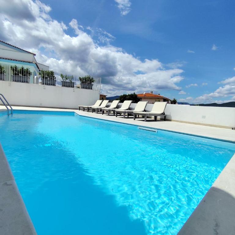 Villetta Borgo Bianco 1 con piscina in condivisione - Villa con 2 Camere da Letto - 2