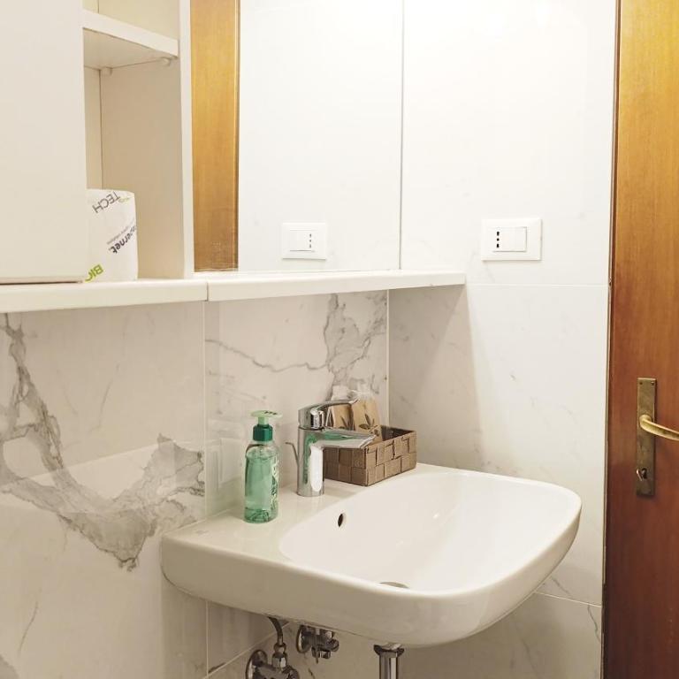 Apartment near Biennale Theatre by Ca-Sa Check - Apartment - 84