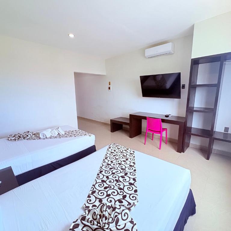 Suite Doble con diseño unico, vista y confort - Double Room with Private Bathroom - 16