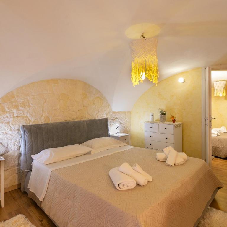 Greta House - Two-Bedroom House - 15