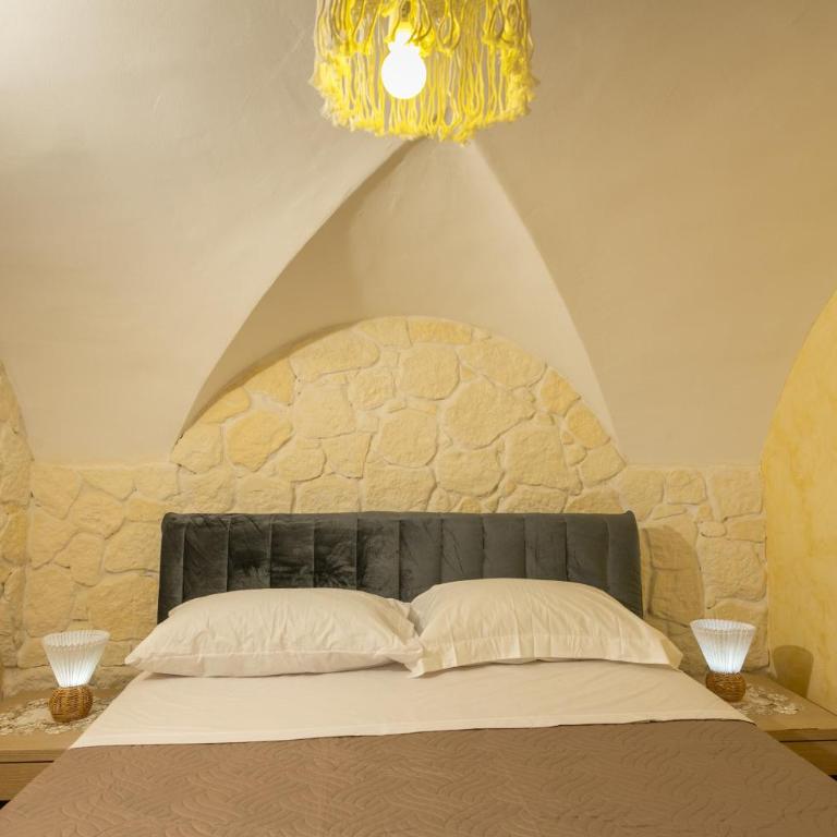 Greta House - Two-Bedroom House - 17