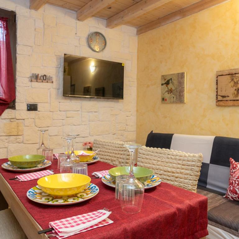 Greta House - Two-Bedroom House - 26