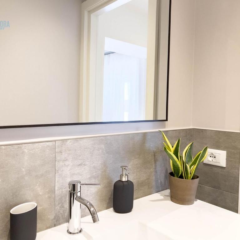 Imbriani 10B Tirabora Short Rent - Appartamento con 1 Camera da Letto - 15