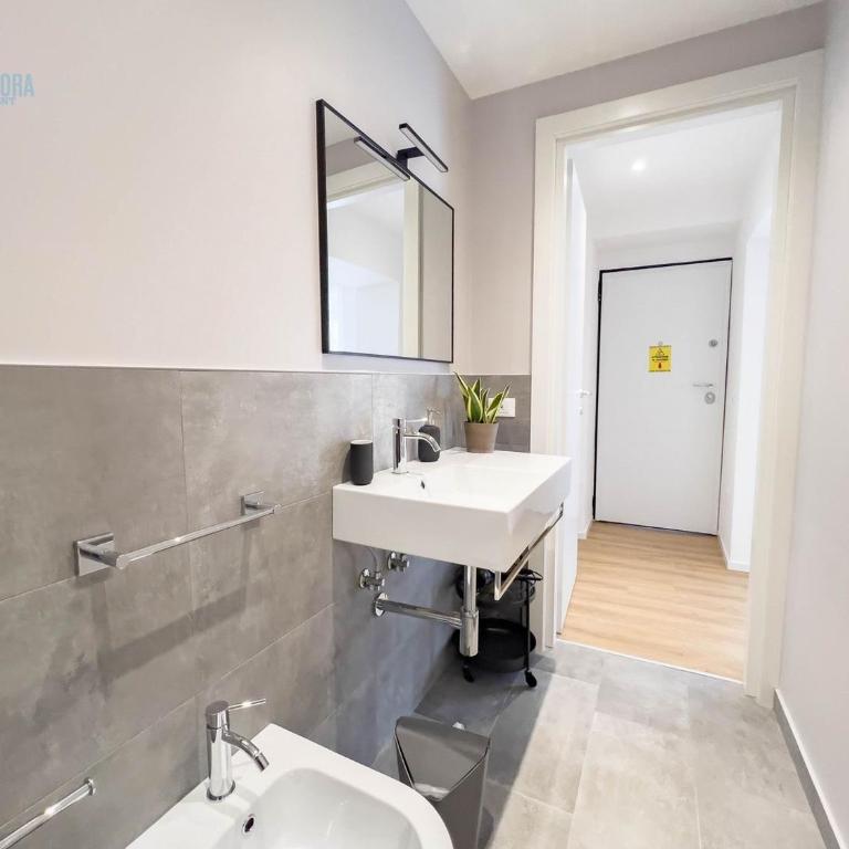 Imbriani 10B Tirabora Short Rent - Appartamento con 1 Camera da Letto - 14