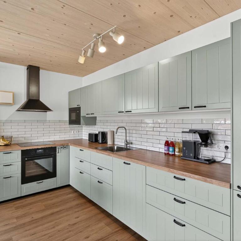 FeWo Nägeleried - Große Galerie-Wohnung mit Balkon, Heimkino, Garten - Three-Bedroom Apartment - 8